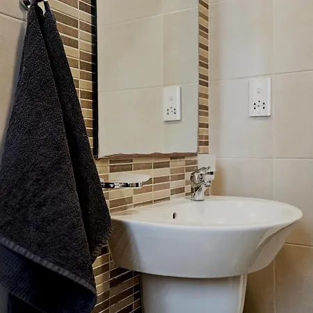 Apartment Calypso Marsalforn